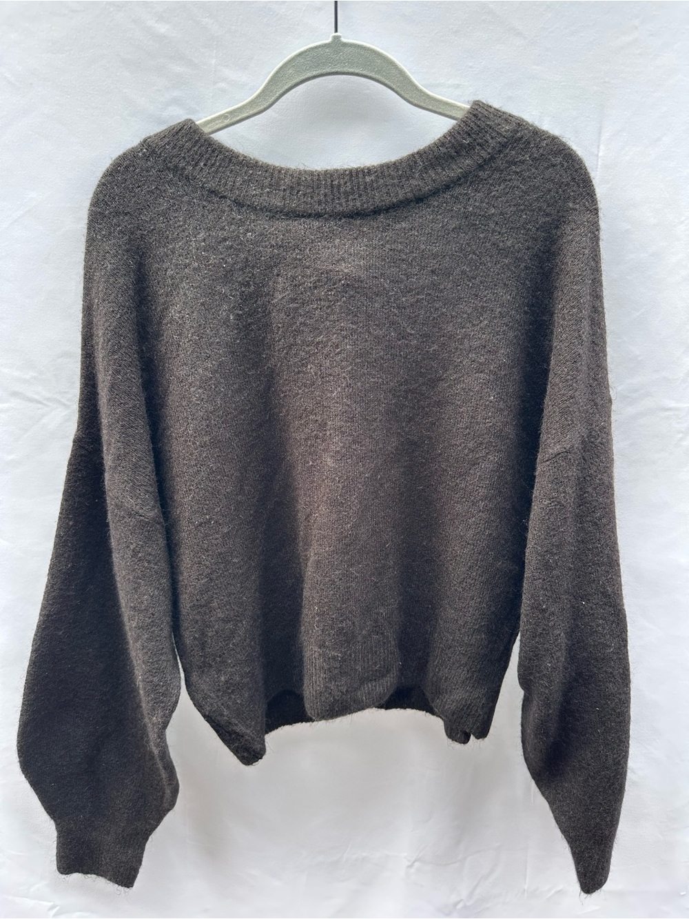 H&M Women's Black Cropped Sweater with Open Back